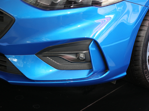 2020 EcoBoost 180 ST Line (x)(ji)^