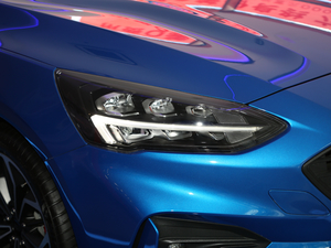 2020 EcoBoost 180 ST Line (x)(ji)^