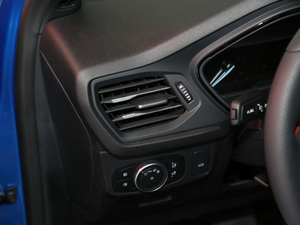 2020 EcoBoost 180 ST Line п؅^(q)