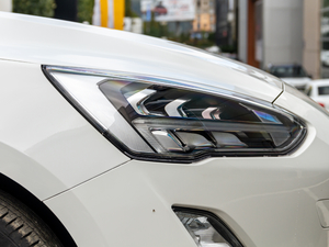 2020 EcoBoost 180 Ԅhҫ ^