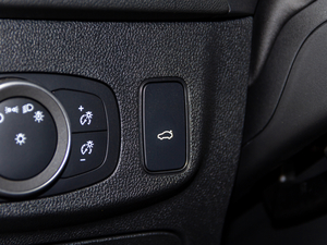 2020 EcoBoost 180 Ԅhҫ п؅^