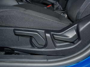 2020 1.5L ԄhS {{(dio)(ji)