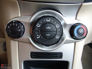 2009款三厢 1.5L 手动时尚版 空调调节