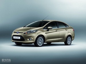 2009款三厢 1.3L 手动风尚版 整体外观
