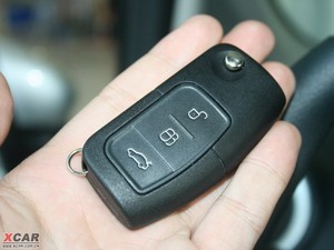 2009款三厢 1.5L 自动豪华版 其它
