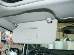 2009款三厢 1.5L 自动豪华版 遮阳板（左）