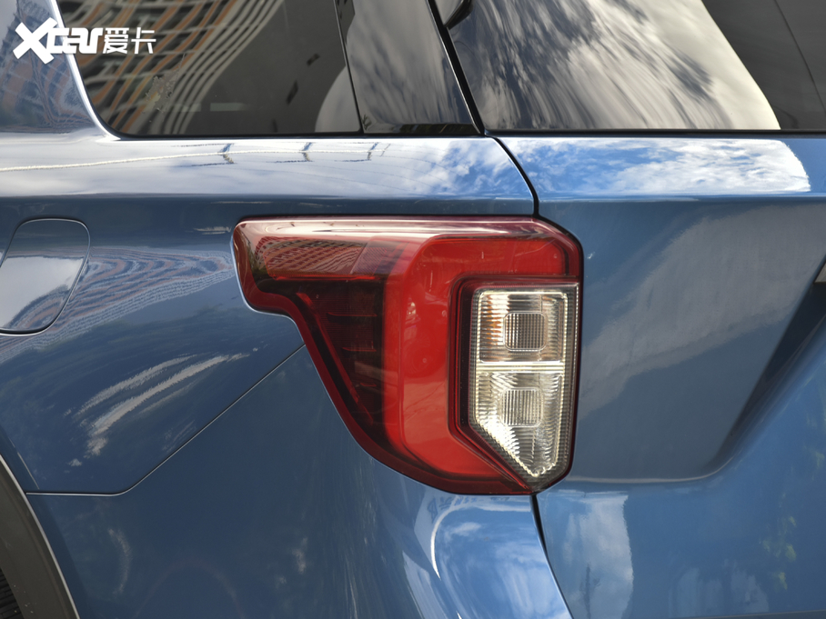 2020̽U EcoBoost 285 \ӰST-LINE 7