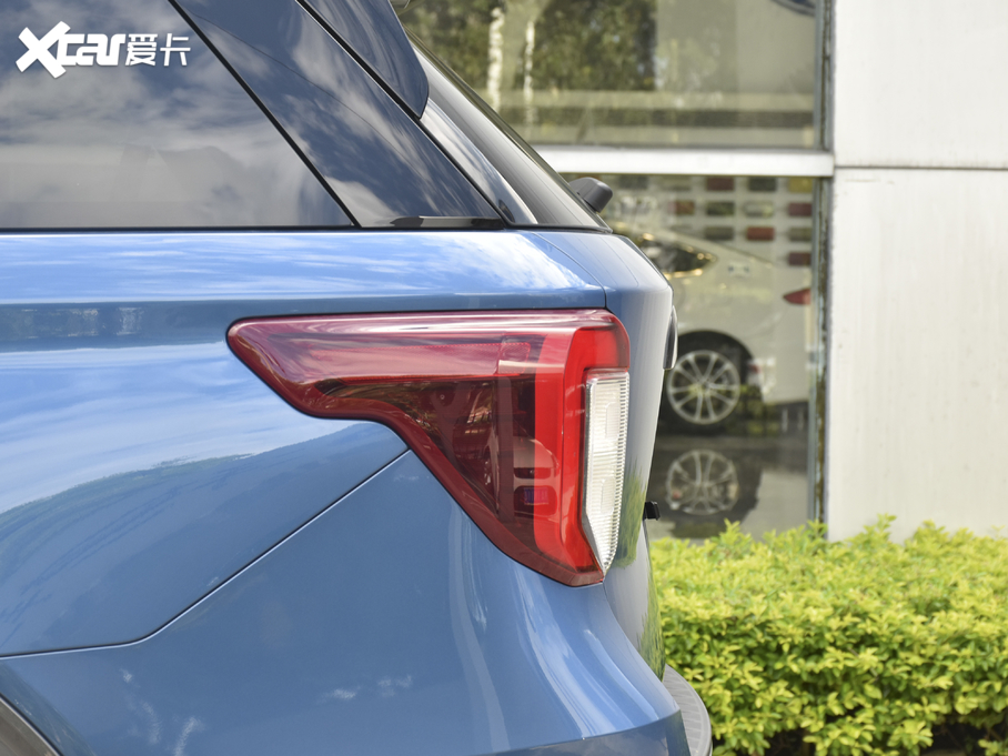 2020̽U EcoBoost 285 \ӰST-LINE 7