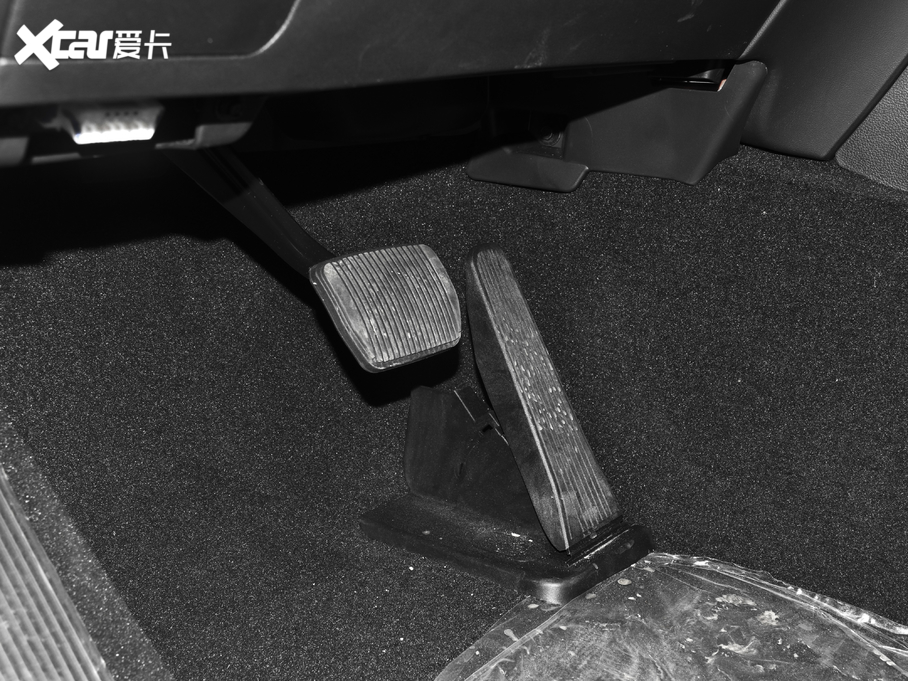 2020̽U EcoBoost 285 \ӰST-LINE 7