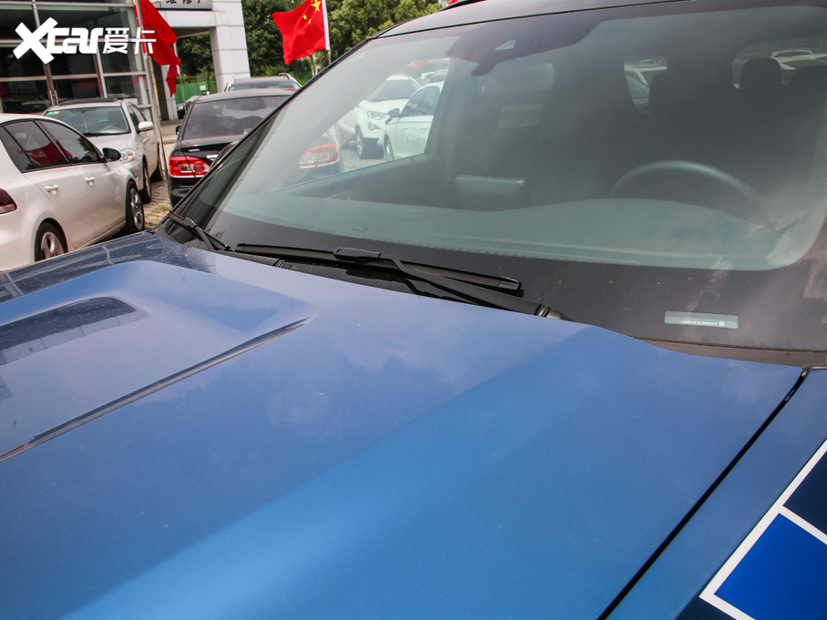 2020̽U EcoBoost 285 \ӰST-LINE 6