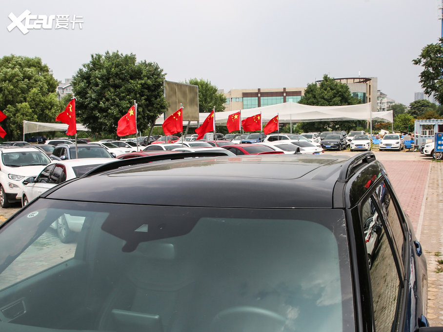 2020̽U EcoBoost 285 \ӰST-LINE 6