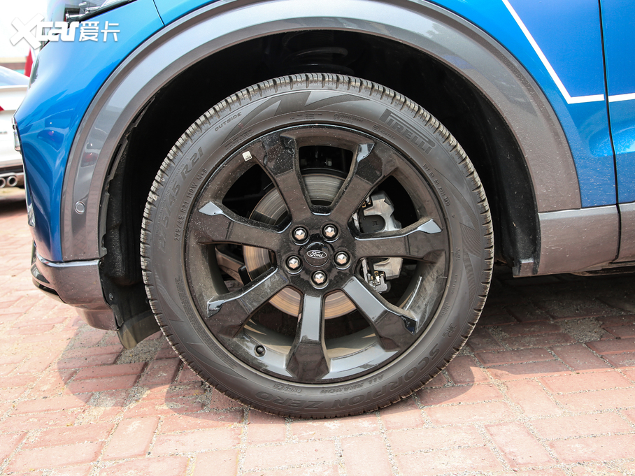 2020̽U EcoBoost 285 \ӰST-LINE 6