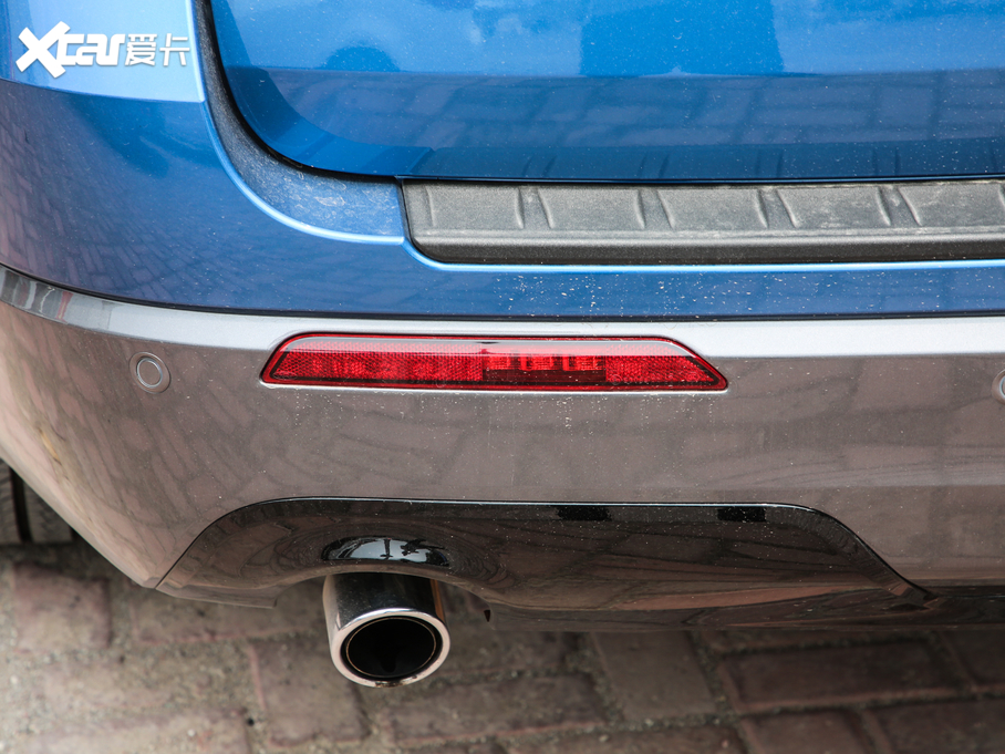 2020̽U EcoBoost 285 \ӰST-LINE 6