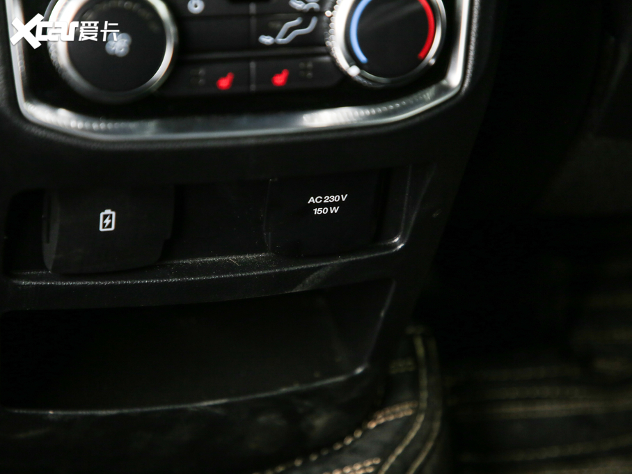 2020̽U EcoBoost 285 \ӰST-LINE 6