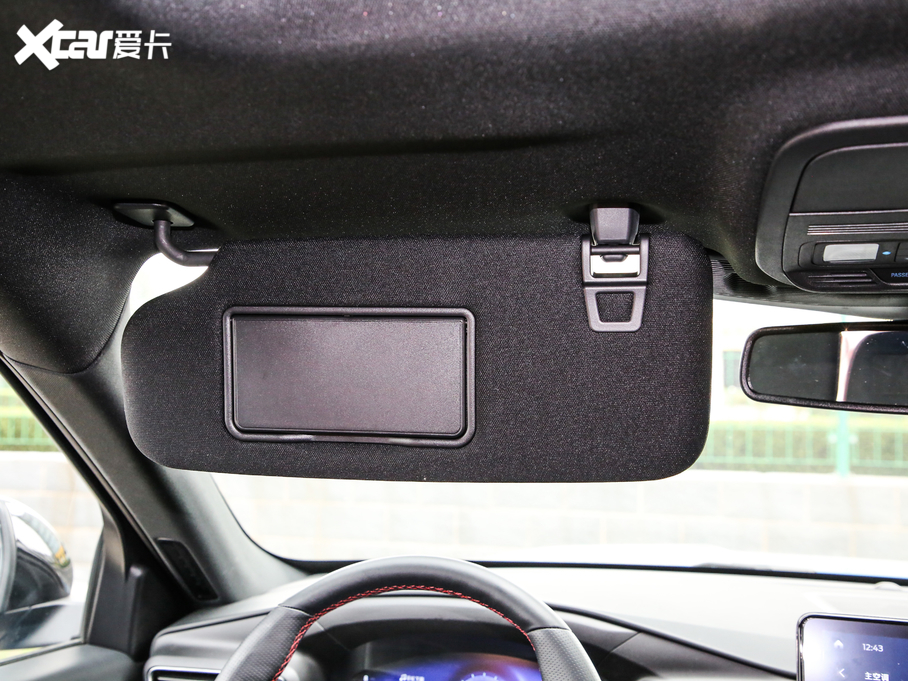 2020̽U EcoBoost 285 \ӰST-LINE 6