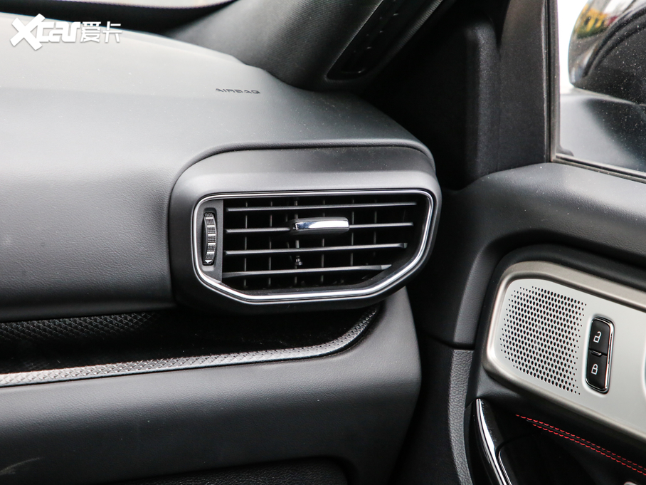 2020̽U EcoBoost 285 (q)\ӰST-LINE 6