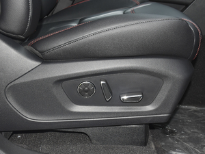 2020EcoBoost 285 \ӰST-LINE 7 g