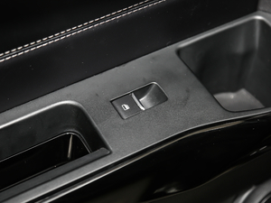 2020EcoBoost 285 ⁽ 6 g