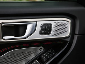 2020EcoBoost 285 \ӰST-LINE 6 g