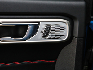 2020EcoBoost 285 \ӰST-LINE 6 g