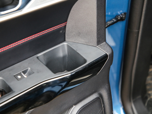 2020EcoBoost 285 \ӰST-LINE 6 g