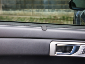 2020EcoBoost 285 \ӰST-LINE 6 g