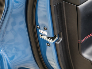 2020EcoBoost 285 \ӰST-LINE 6 g