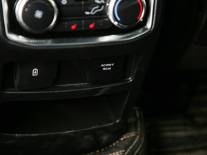 2020EcoBoost 285 \ӰST-LINE 6 g