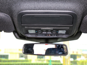 2020EcoBoost 285 \ӰST-LINE 6 g