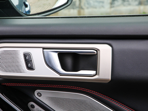 2020EcoBoost 285 \ӰST-LINE 6 g