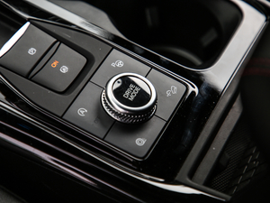 2020EcoBoost 285 \ӰST-LINE 6 п؅^