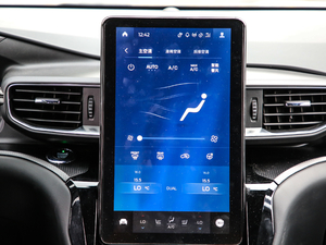 2020EcoBoost 285 \ӰST-LINE 6 п_@ʾ