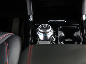 2020EcoBoost 285 \ӰST-LINE 6 п؅^