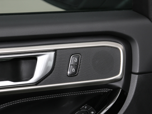 2020EcoBoost 285 (q)L(fng)а 7 g