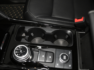 2020EcoBoost 285 (q)L(fng)а 7 g