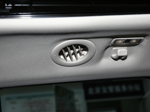 2020EcoBoost 285 (q)L(fng)а 7 g