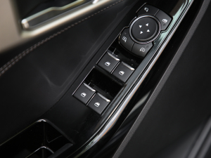 2020EcoBoost 285 (q)⁽ 6 п؅^(q)