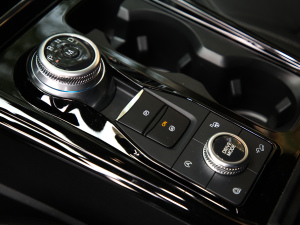 2020EcoBoost 285 (q)⁽ 6 п؅^(q)