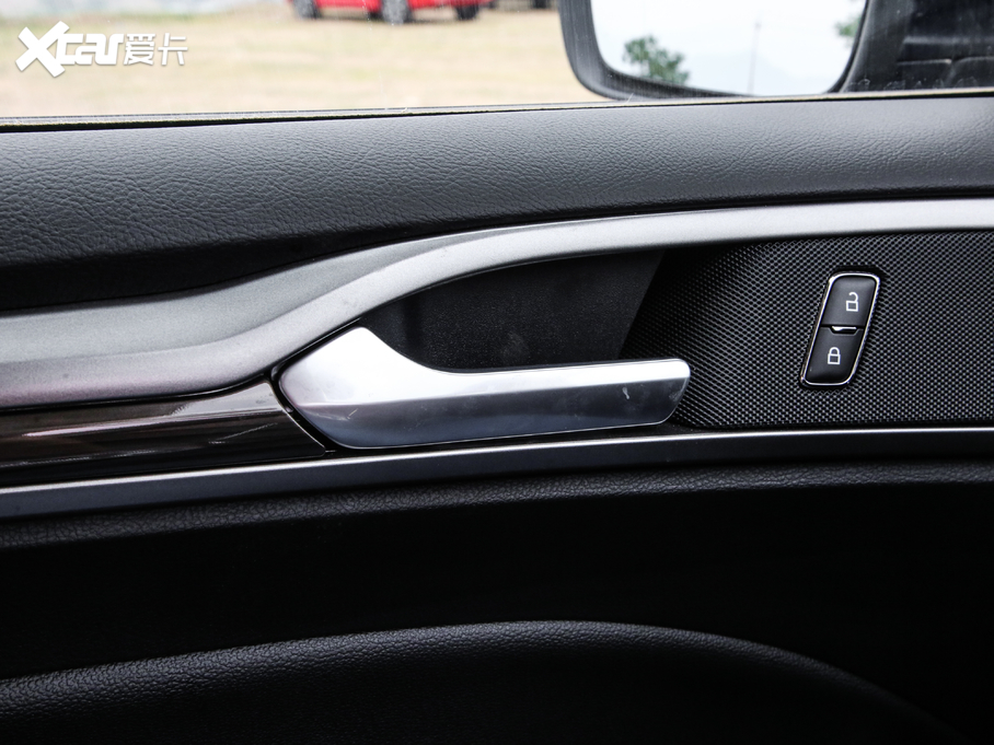 2020ɵϚW EcoBoost 180 A