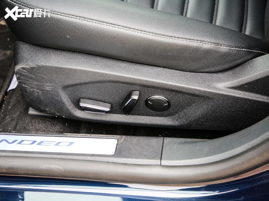 2020ɵϚW EcoBoost 180 A