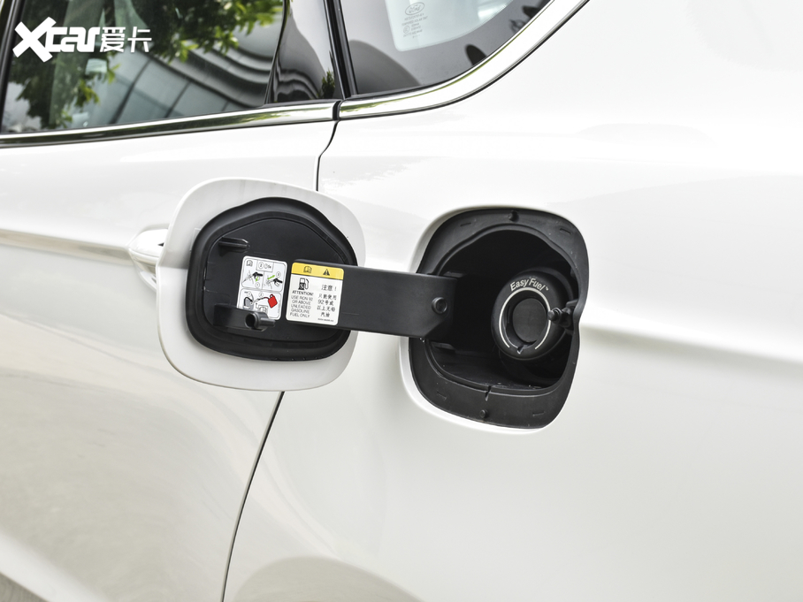 2020ɵϚW EcoBoost 180 r