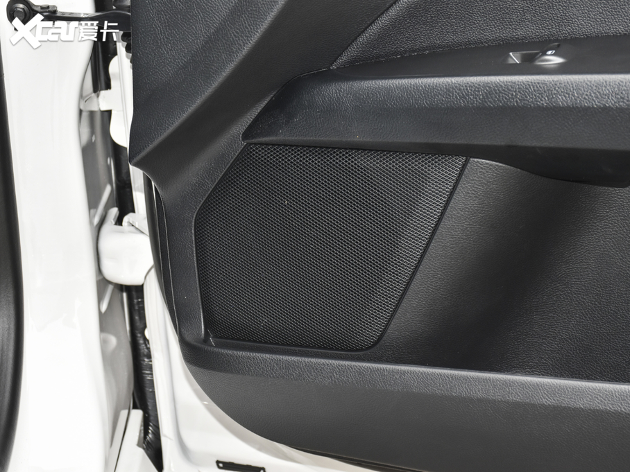 2020ɵϚW EcoBoost 180 r