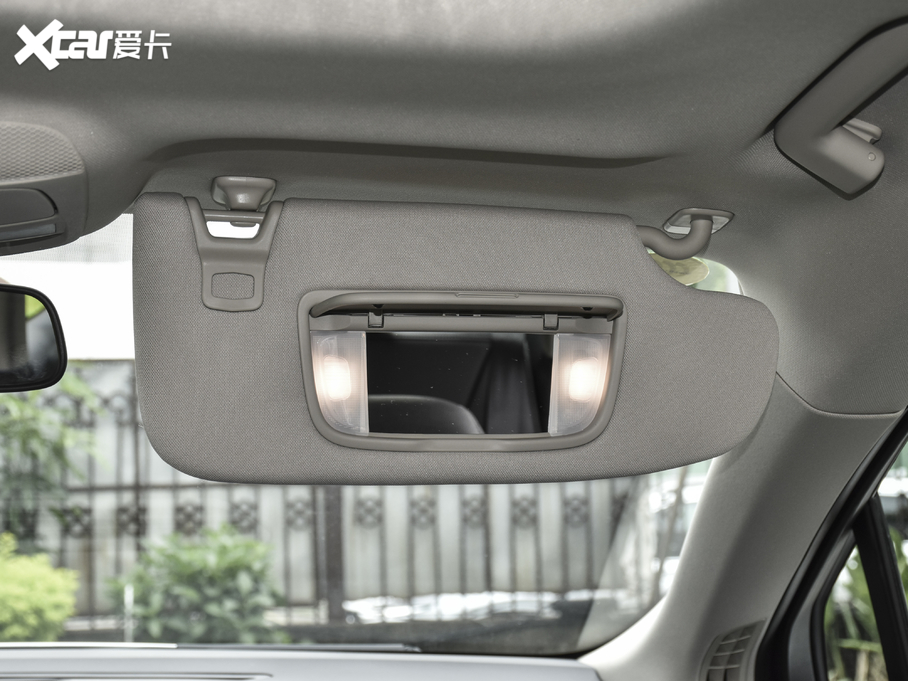 2020ɵϚW EcoBoost 180 r