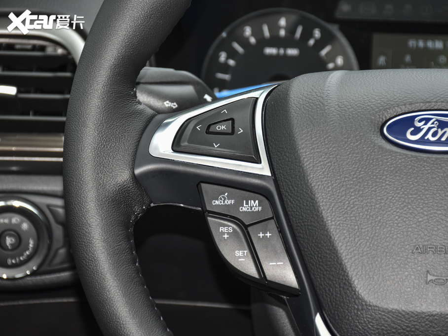 2020ɵϚW EcoBoost 180 r