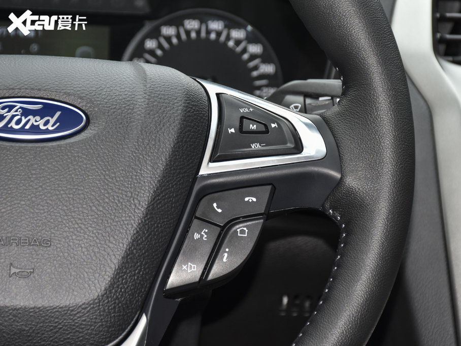 2020ɵϚW EcoBoost 180 r