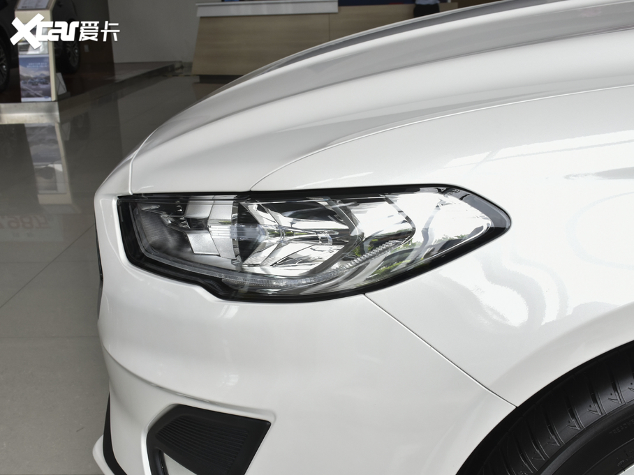 2020ɵϚW EcoBoost 200 r