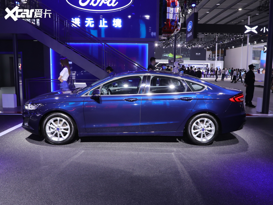 2020ɵϚW EcoBoost 180 r