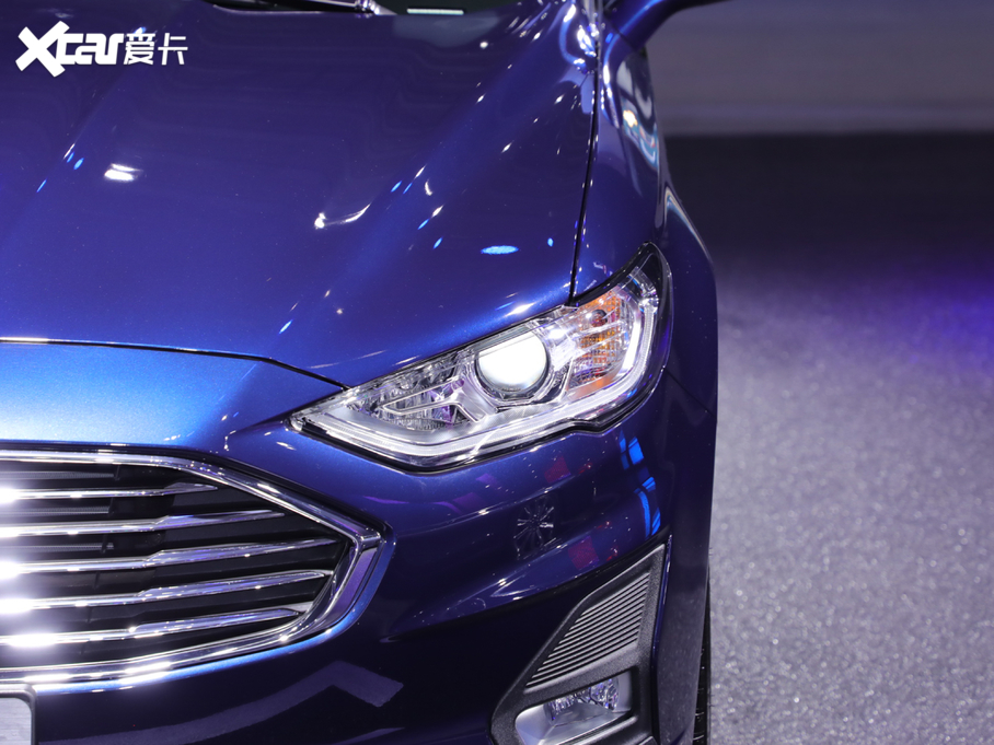 2020ɵϚW EcoBoost 180 r