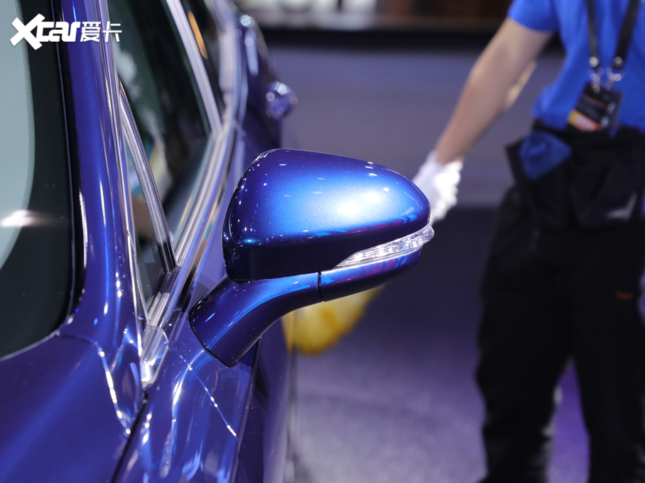 2020ɵϚW EcoBoost 180 r