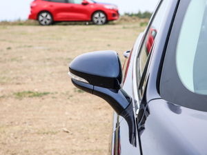 2020EcoBoost 180 A (x)(ji)^